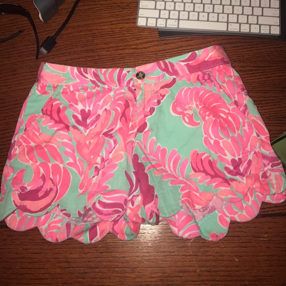 COPY - Lily Pulitzer shorts!